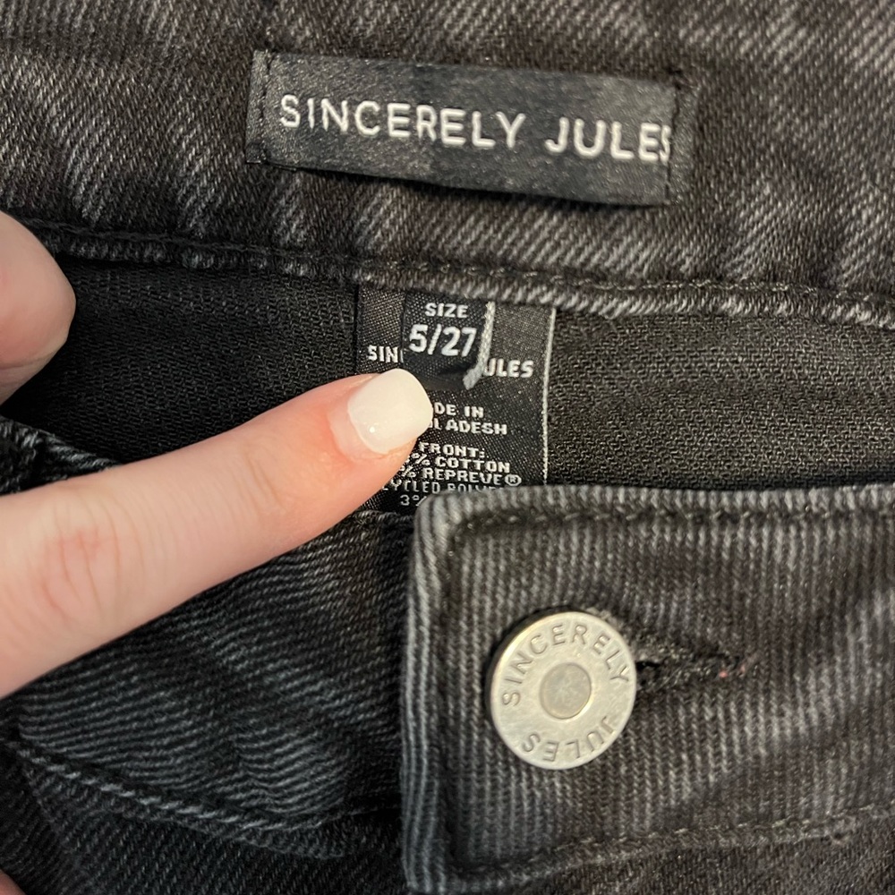 Jeans
